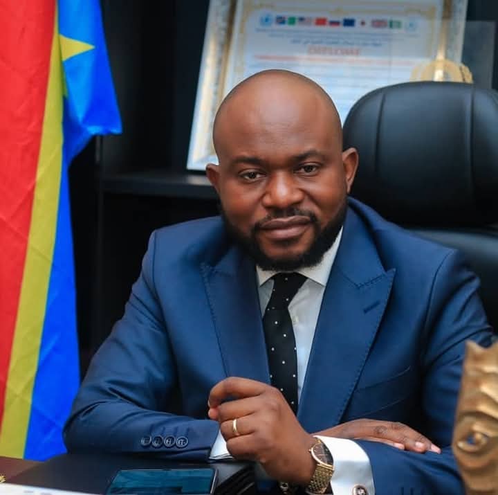 Patrick Katengo encourage les jeunes à soutenir les réformes constitutionnelles