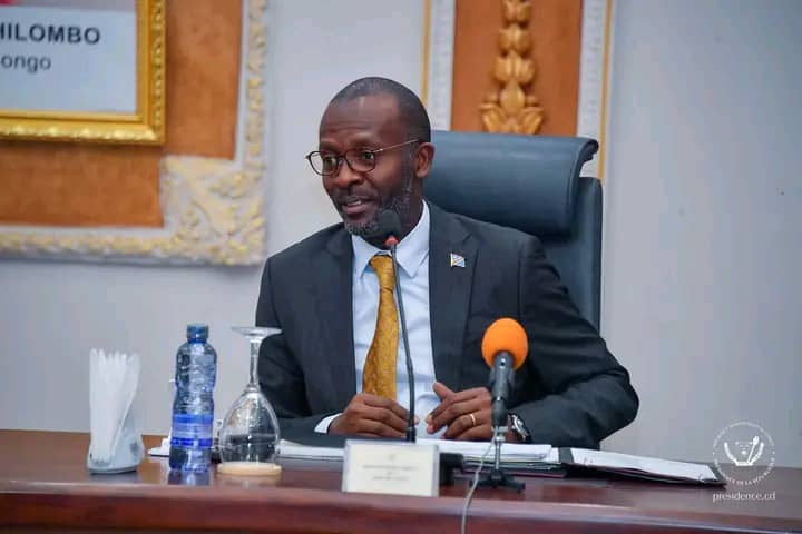 Réunion d’évaluation du contrat sino-congolais sous la conduite du Directeur de cabinet du Chef de l’Etat Anthony Nkinzo