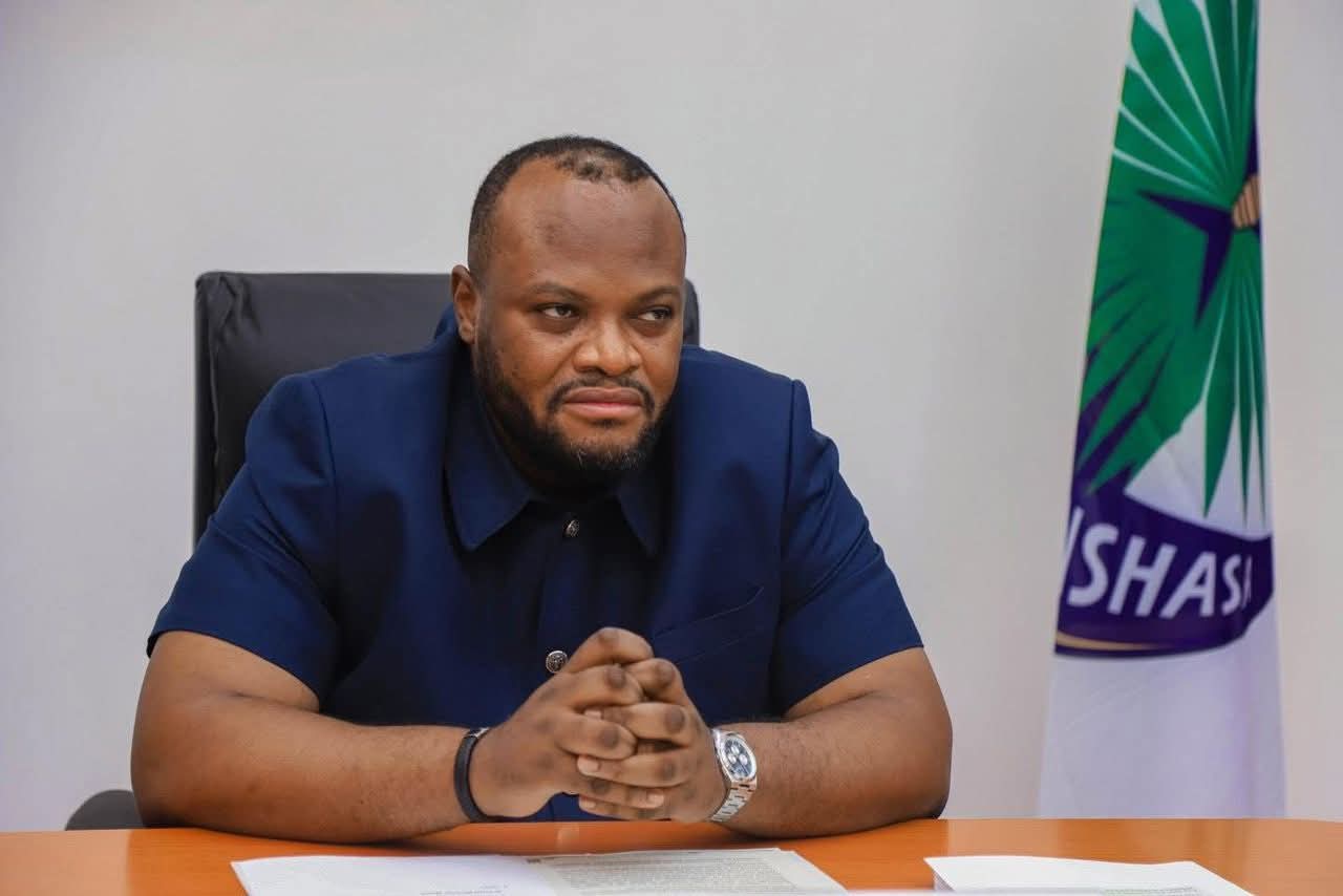 Le gouverneur Daniel Bumba déterminé à gagner son pari de redorer l’image de la ville de Kinshasa